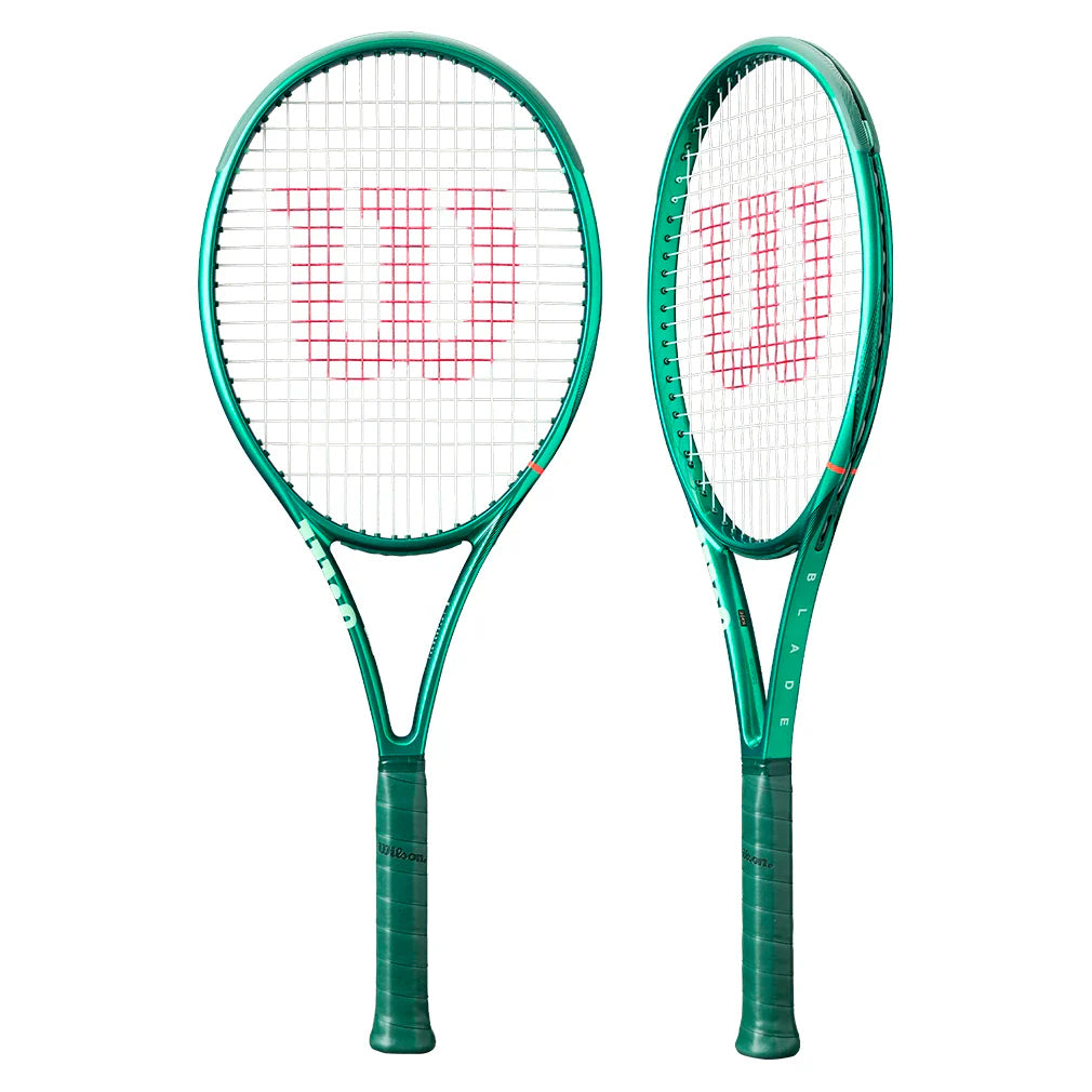 Wilson Blade 100 V10 Tennis Racket